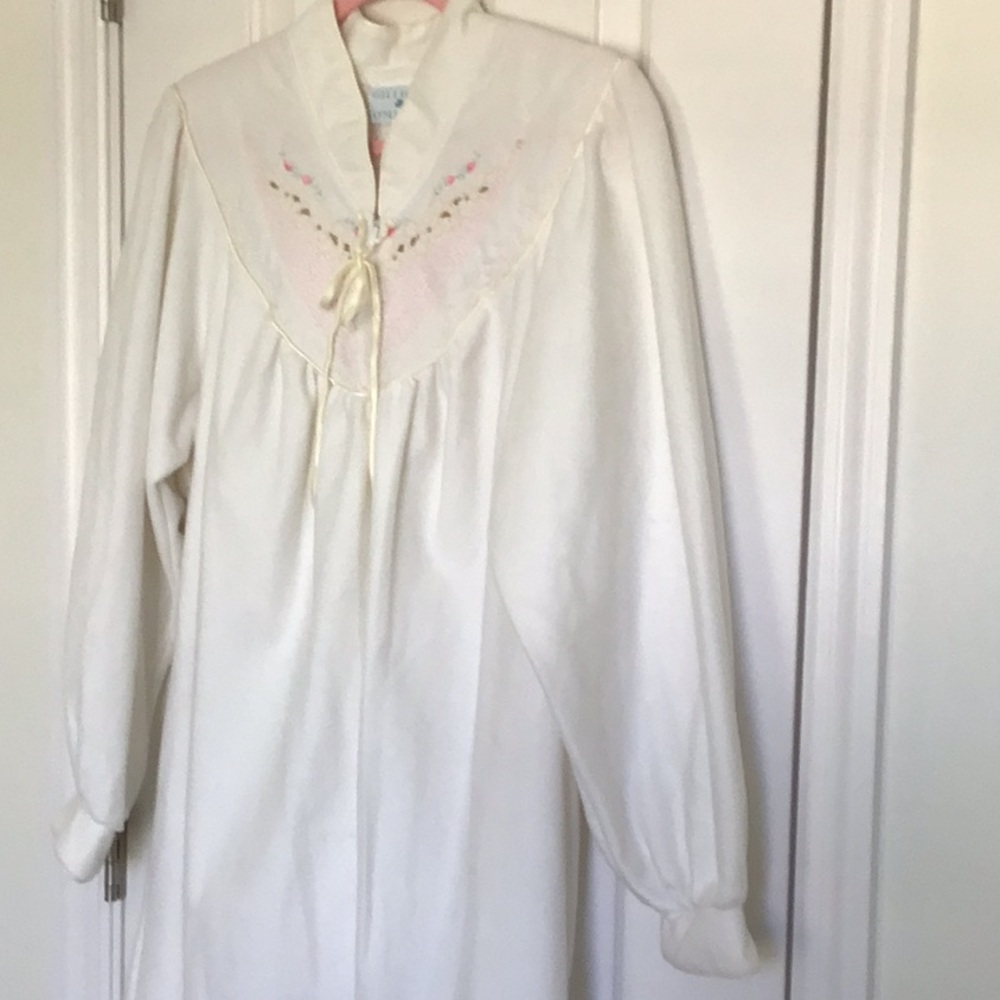 Gilligan O'Malley full length nightgown/robe